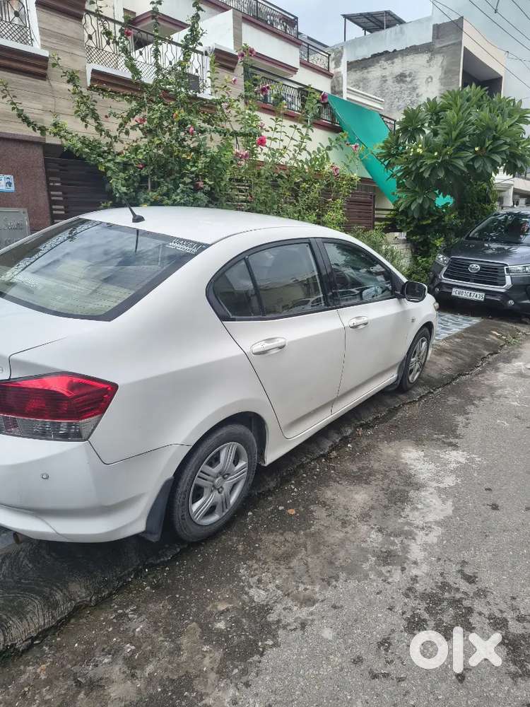 Honda City Petrol Manual 2011