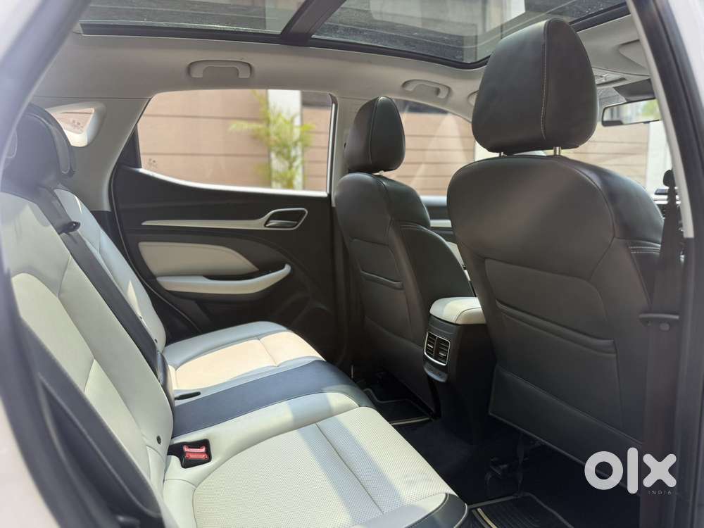 Mg Astor Zs Vti-tech Cvt Sharp, 2021, Petrol