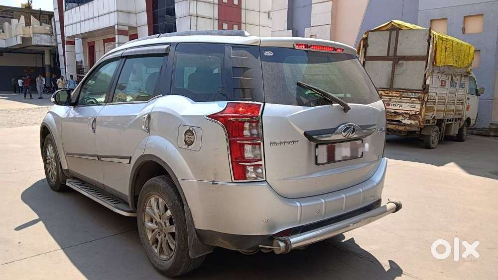 Mahindra Xuv500 2.2 W10 Sportz Edition Mt, 2017, Diesel