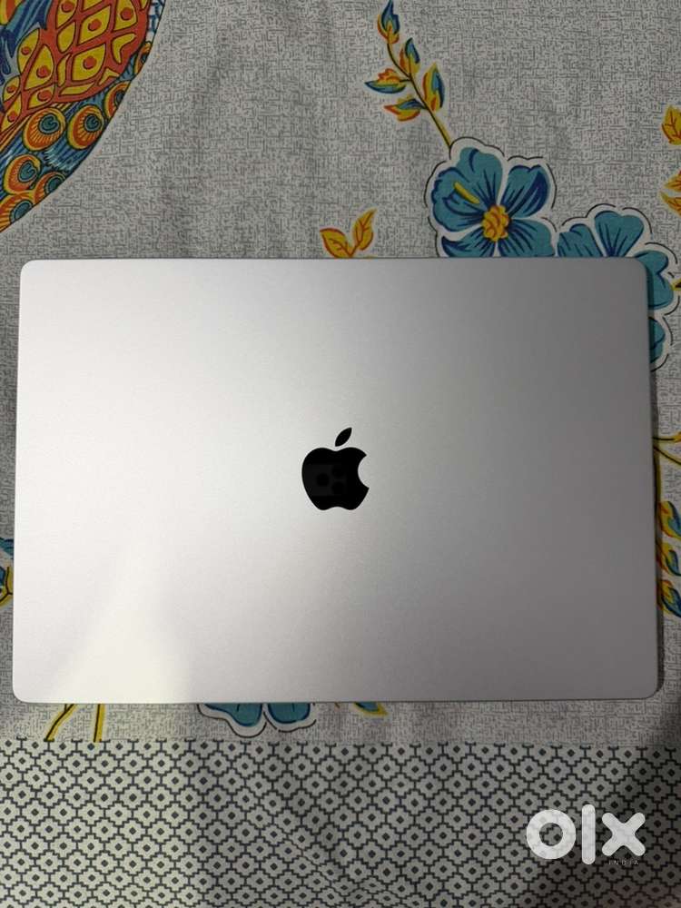 Macbook Pro M4 Pro 16 Inch- Silver