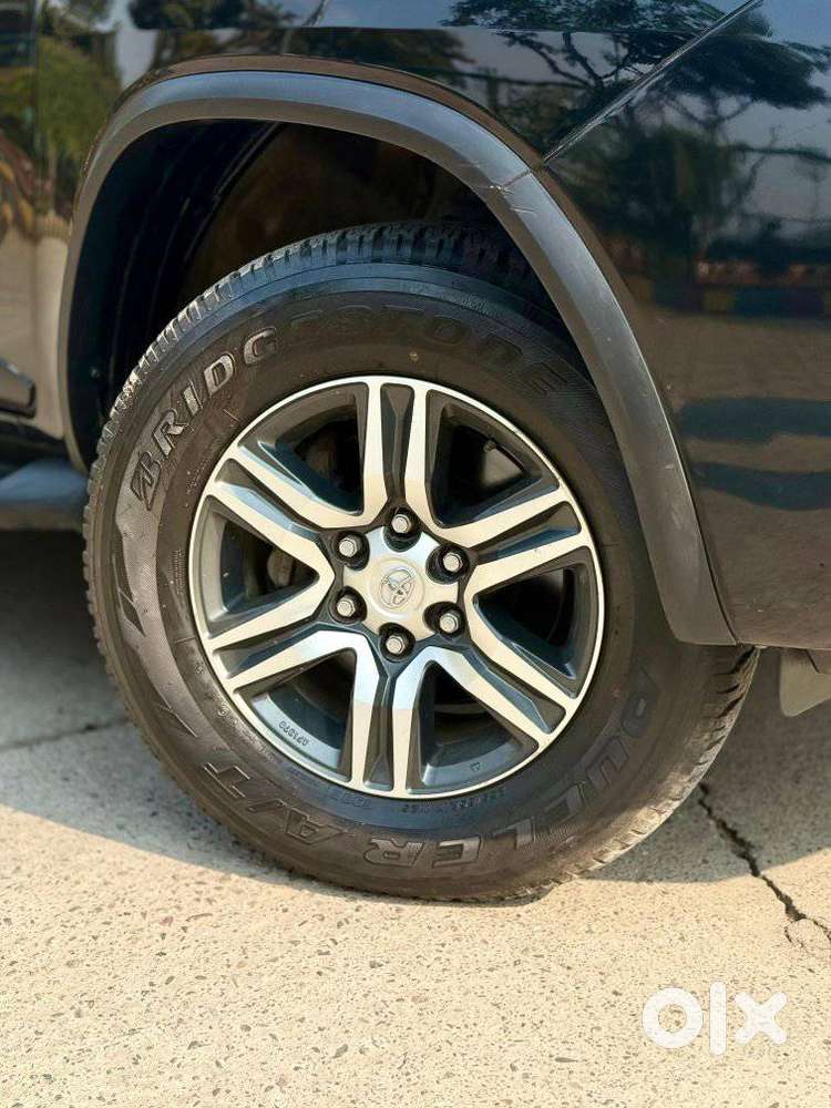 Toyota Fortuner 4x2 At 2.8 Diesel, 2019, Diesel