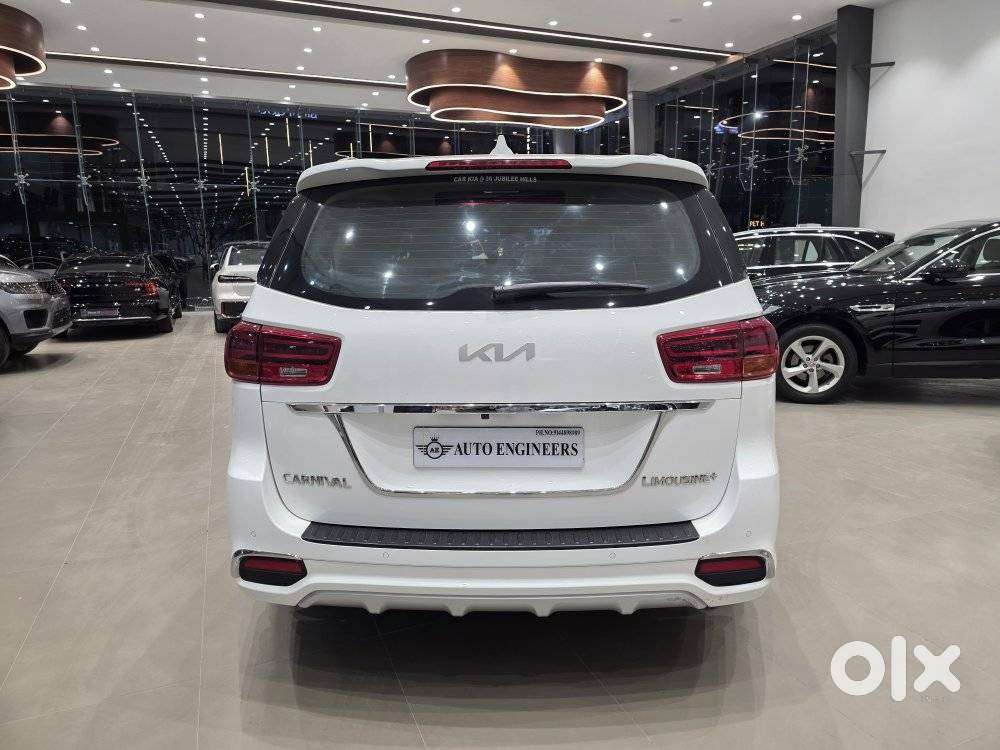 Kia Carnival Limousine Plus 7 Str, 2023, Diesel
