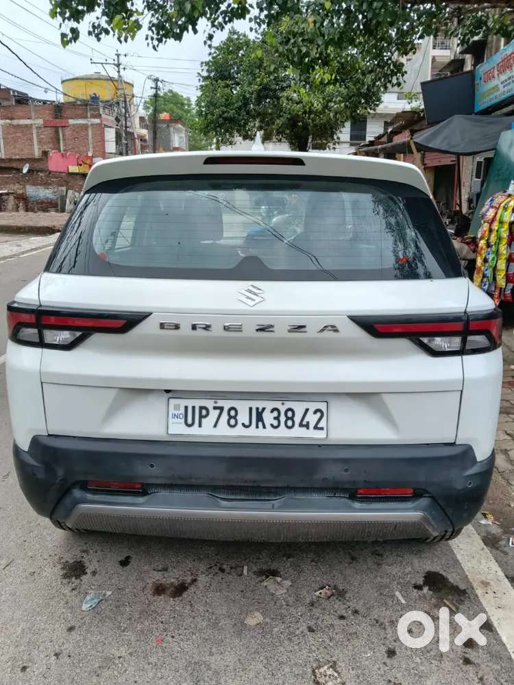 Maruti Suzuki Brezza 1.5 Vxi 2025
