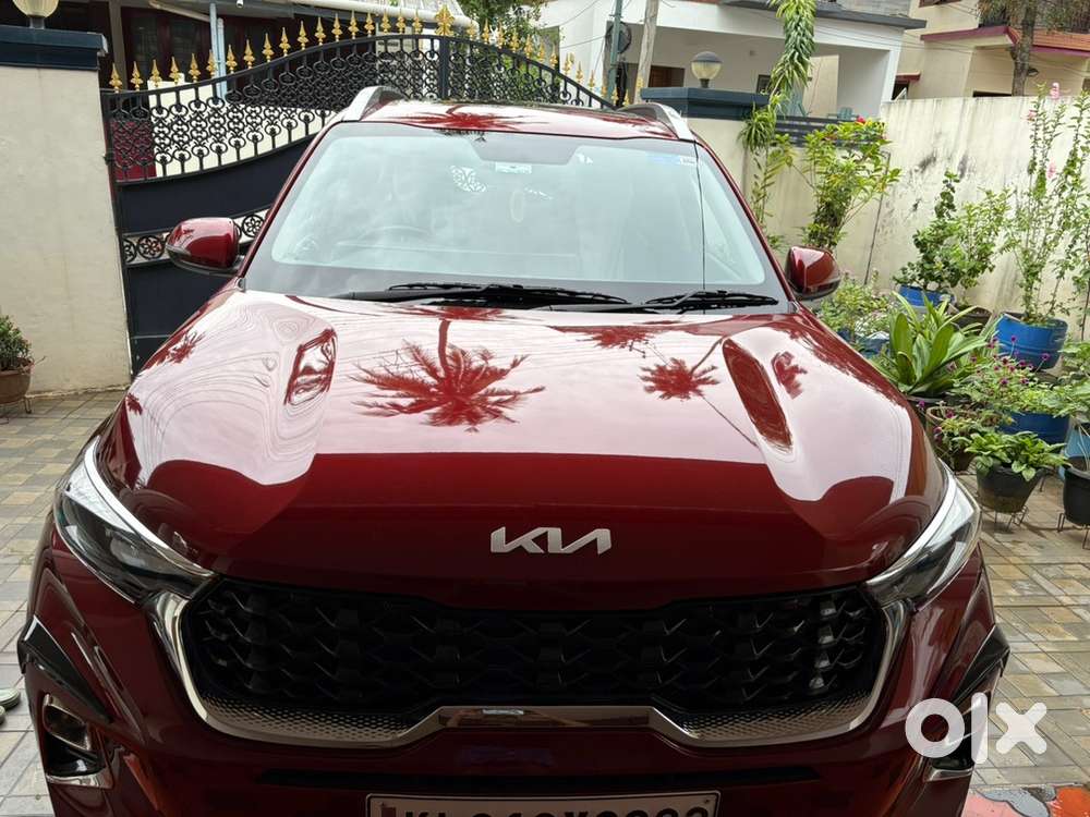 Kia Sonet Petrol Automatic 2023 Well Maintained