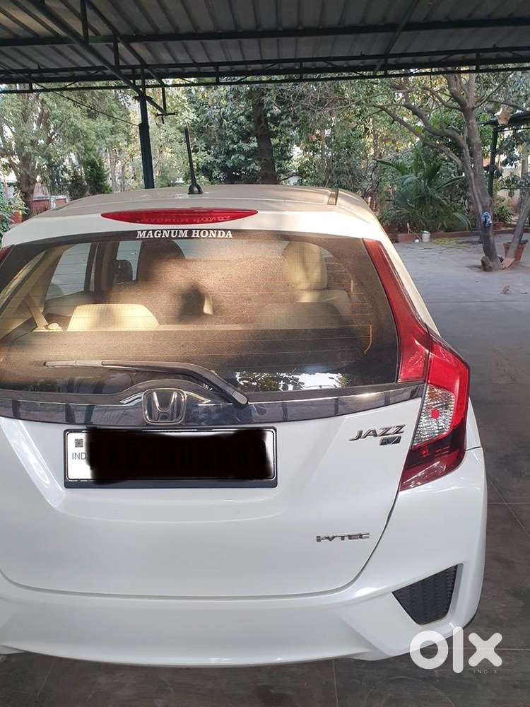Mint Condition Auto Top V Honda Jazz Used In The Radius Of Only 30 Kms