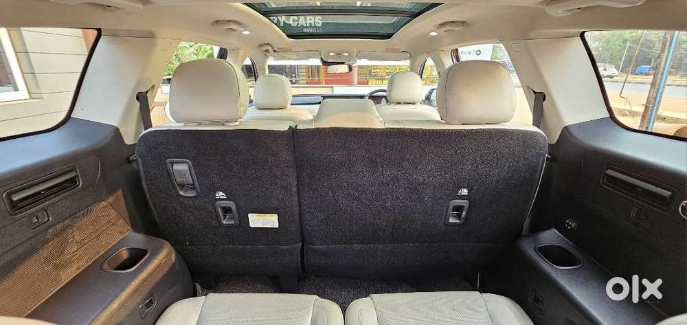 Mahindra Xuv700 2.2 Ax 7 Diesel At Luxury Pack Str, 2022, Diesel