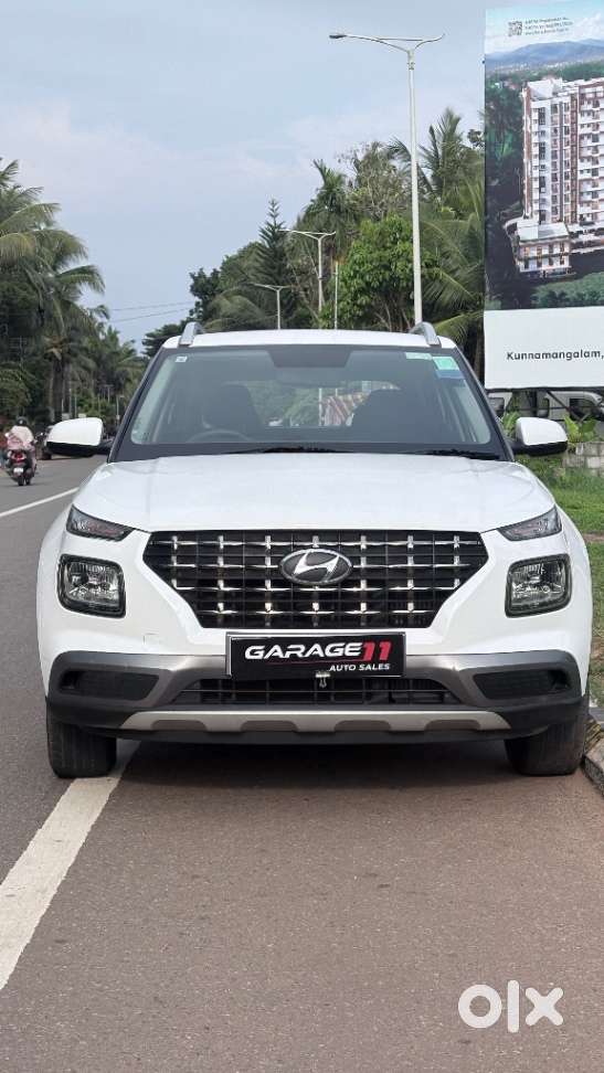 Hyundai Venue S Turbo, 2020, Petrol