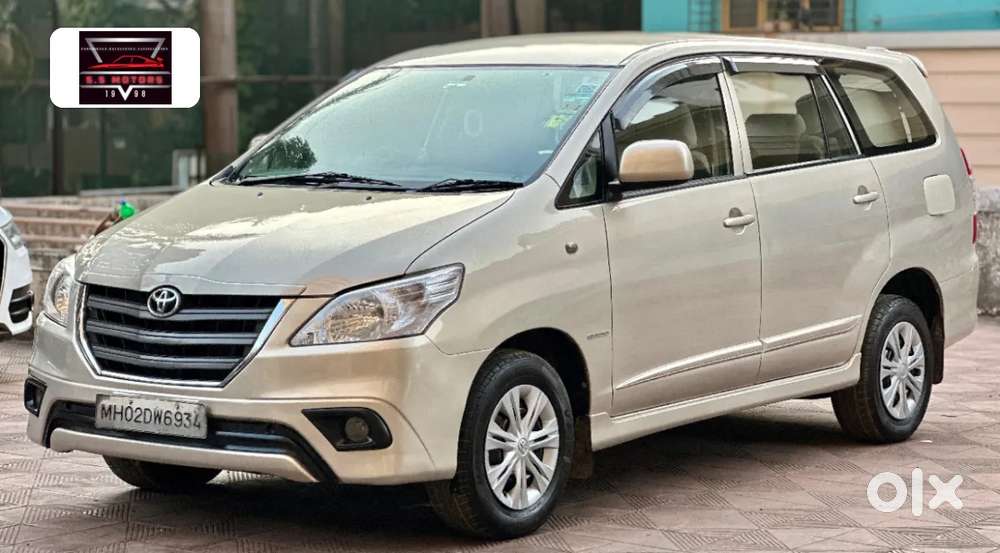 Toyota Innova 2.5 G (diesel) 8 Seater Bs Iv, 2015, Diesel