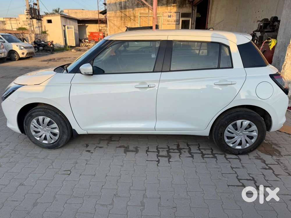 Maruti Suzuki Swift 2024 Petrol 11500 Km Driven