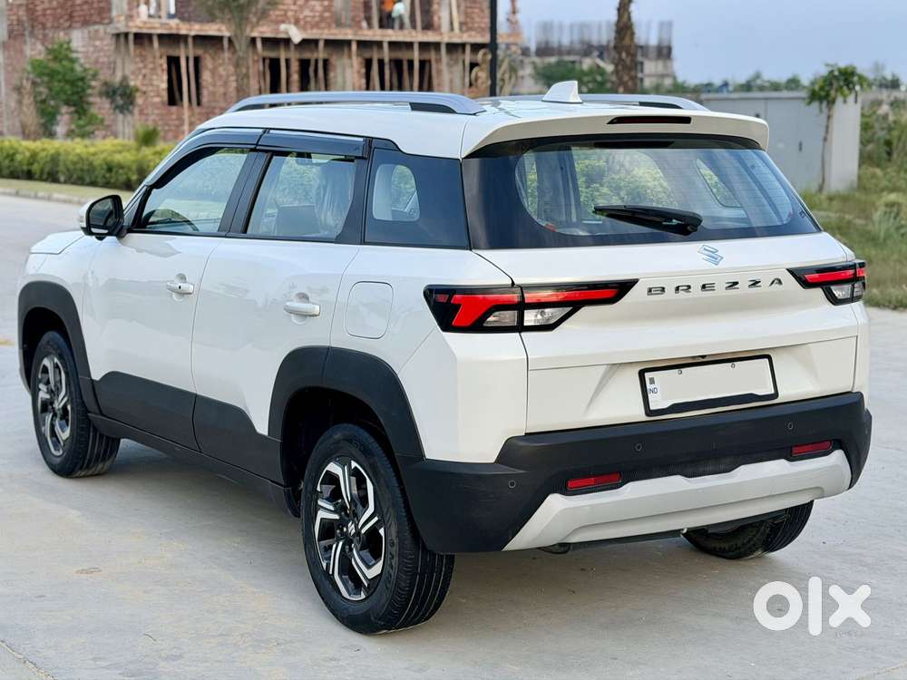 Maruti Suzuki Brezza 1.5 Zxi Plus Smart Hybrid, 2023, Petrol