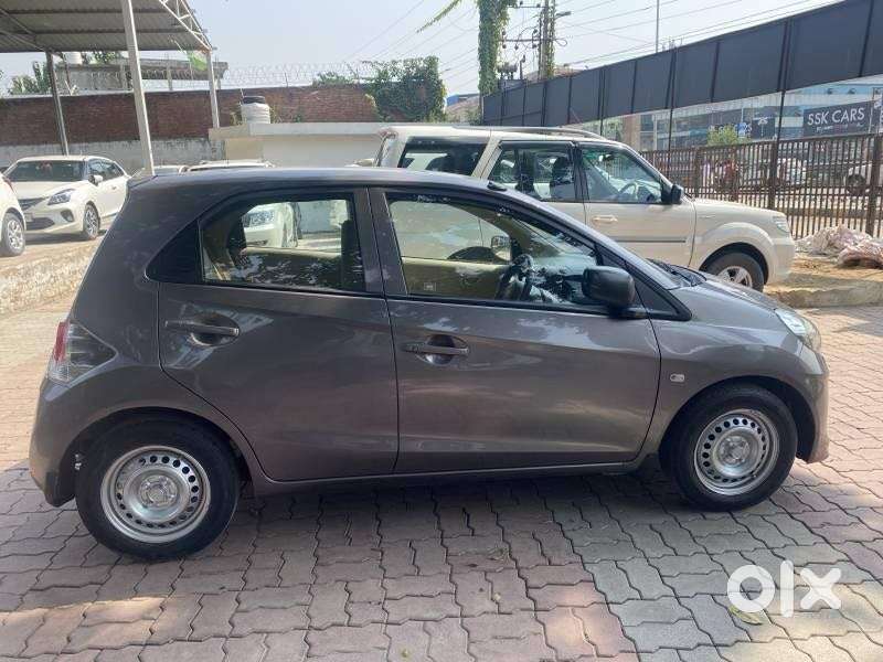 Honda Brio 1.2 E Mt, 2012, Petrol