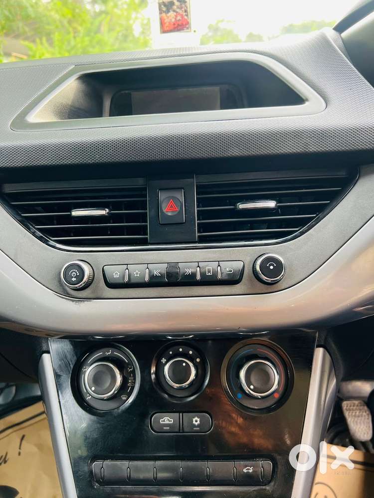 Tata Nexon 1.2 Revotron Xm (s), 2020, Petrol