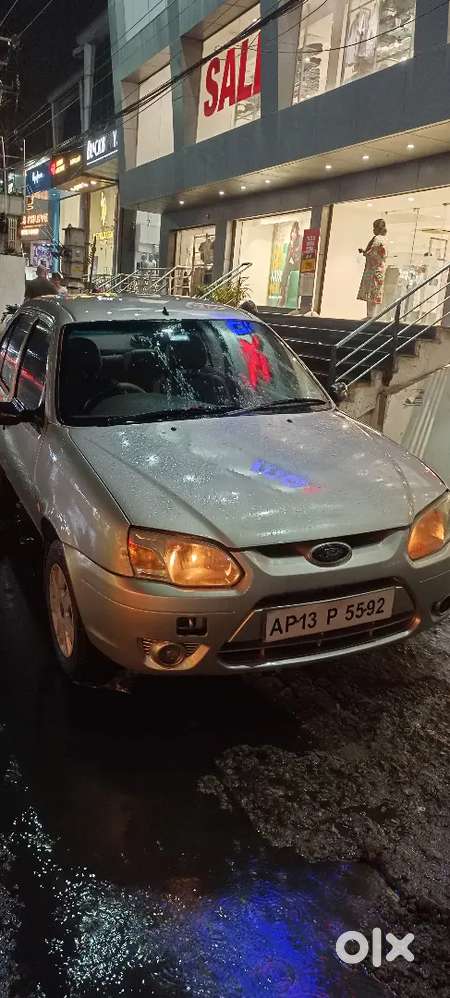 Ford Ikon 1.4 Zxi 2009