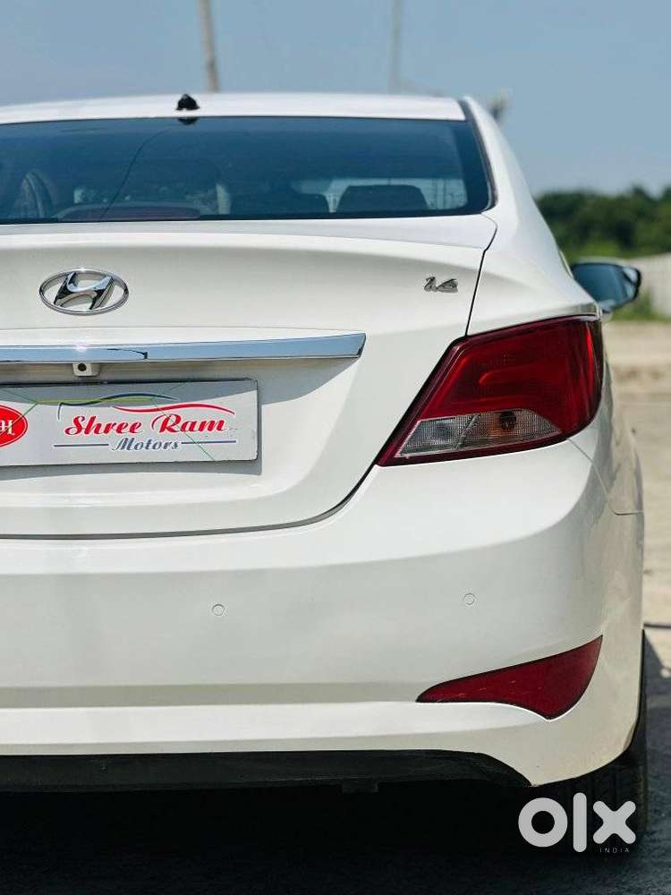 Hyundai Verna 1.6 S (o) Crdi, 2015, Diesel