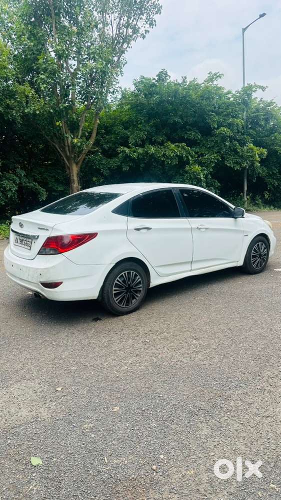 Hyundai Fluidic Verna Diesel 110000 Km Driven
