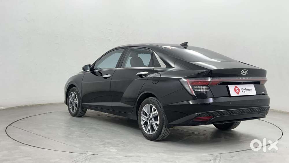 Hyundai Verna 1.5 Sx (o) Vtvt Ivt, 2024, Petrol