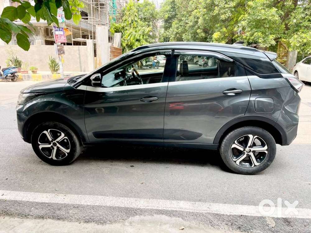 Tata Nexon 1.2 Revotron Xza Plus (o) Amt, 2021, Petrol