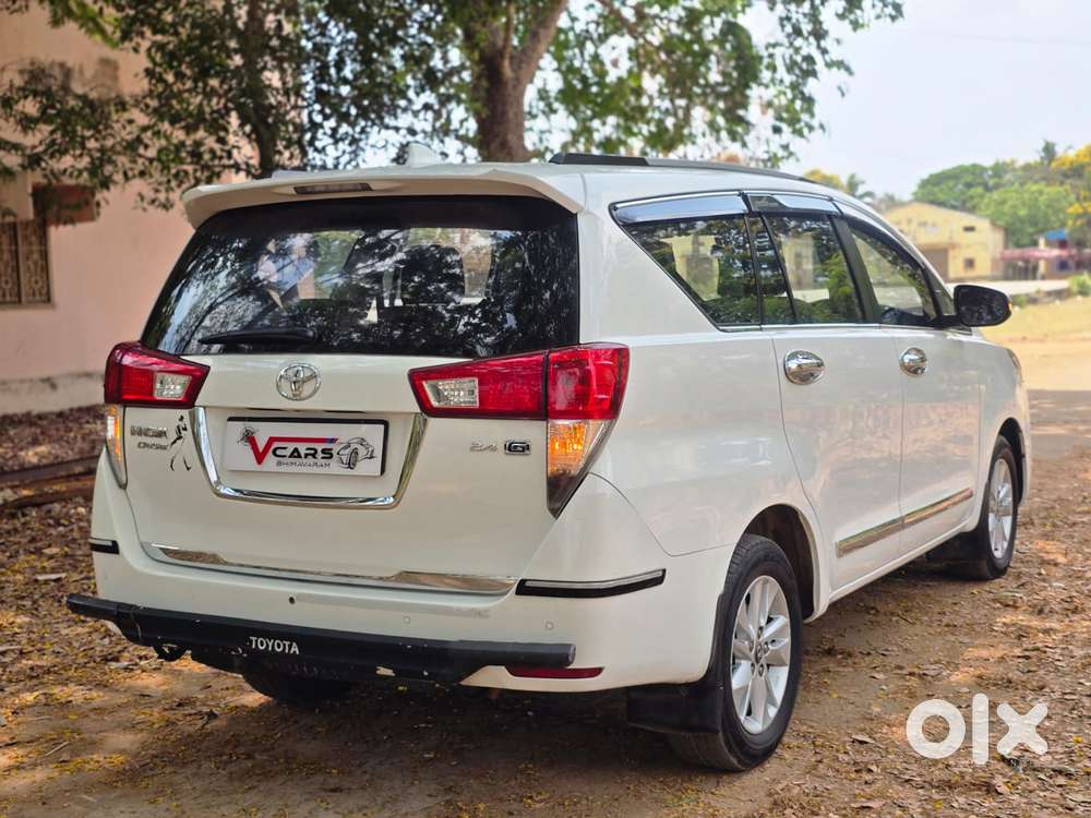 Toyota Innova Crysta 2.4 G Mt 8s, 2020, Diesel