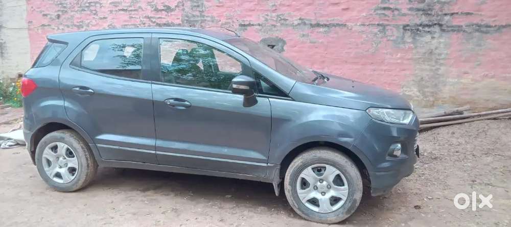 Ford Ecosport 2016 Petrol 150000 Km Driven