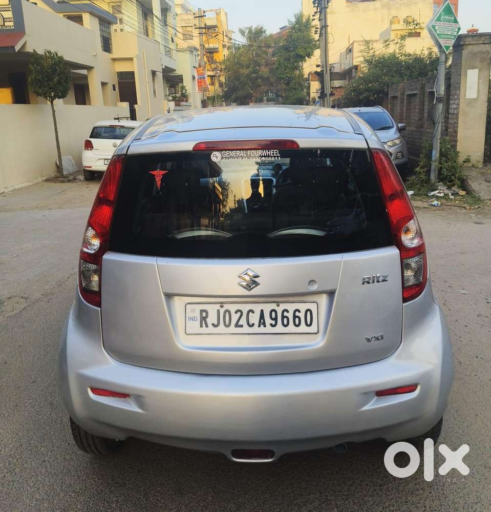 Maruti Suzuki Ritz Vxi, 2010, Petrol