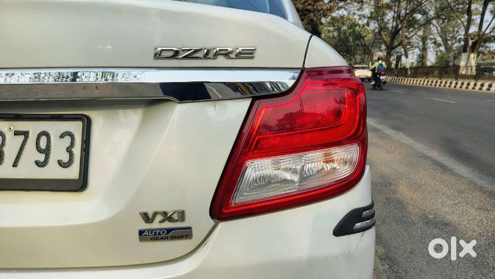 Maruti Suzuki Dzire 1.2 Vxi Amt, 2018, Petrol