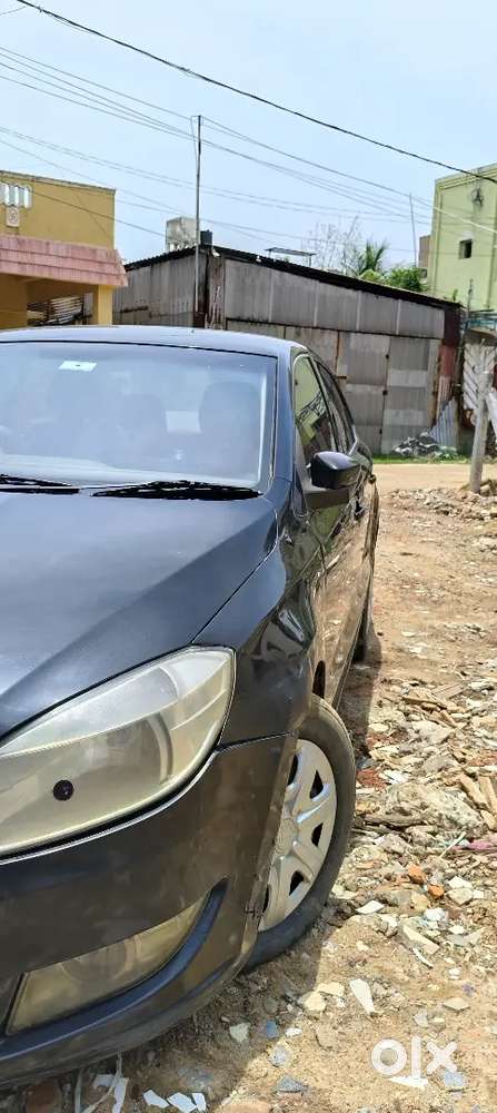 Skoda Rapid 1.0 Tsi 2012