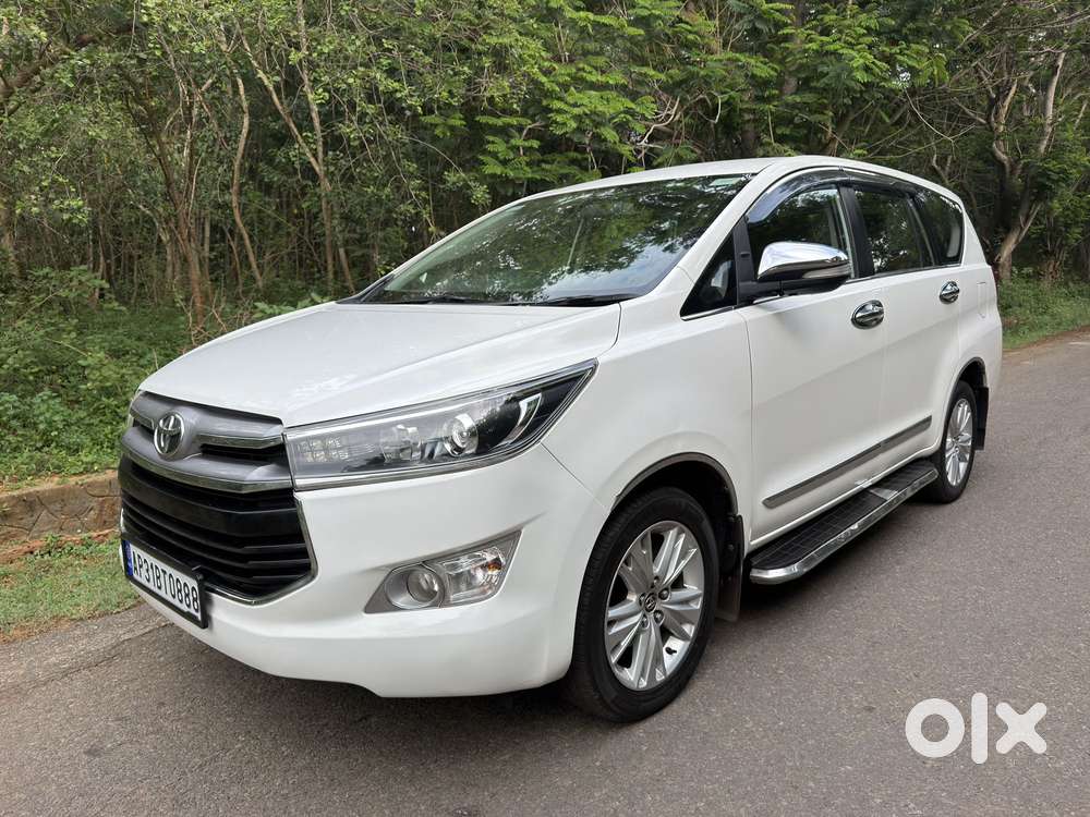 Toyota Innova Crysta 2.8 Zx At, 2016, Diesel