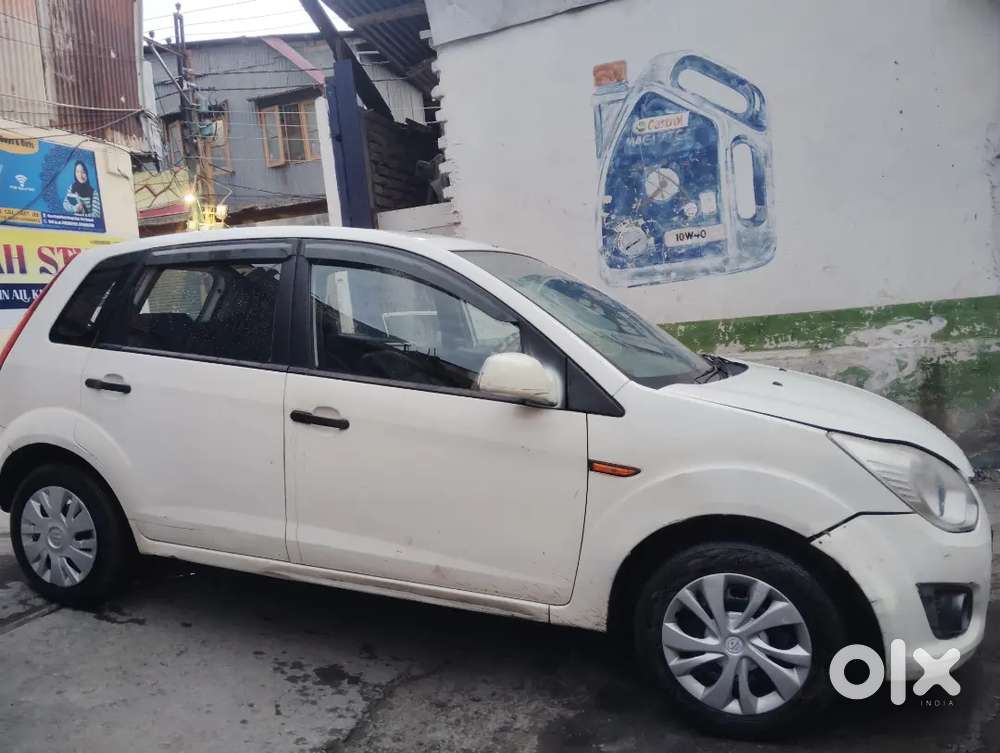 Ford Figo Petrol Lxi 2013 Model Documents Complete Accident Guarantee
