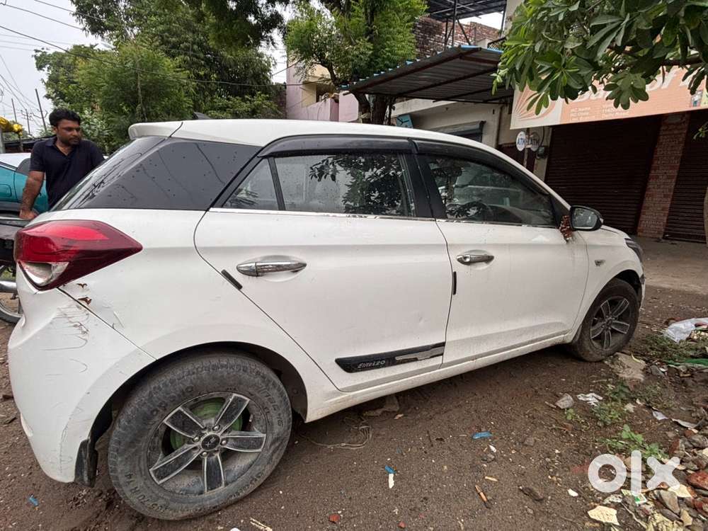 Hyundai I20 Petrol Manual 2015 Model