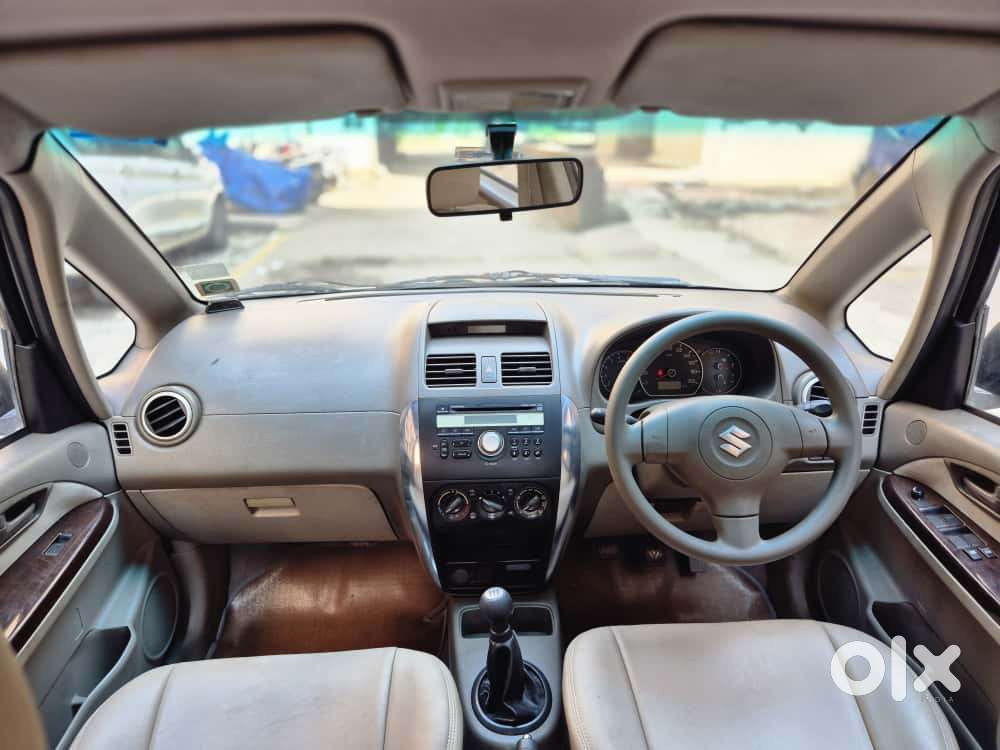 Maruti Suzuki Sx4 Vxi Bsiv, 2013, Petrol