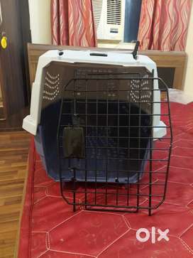 Pet carrier olx sale