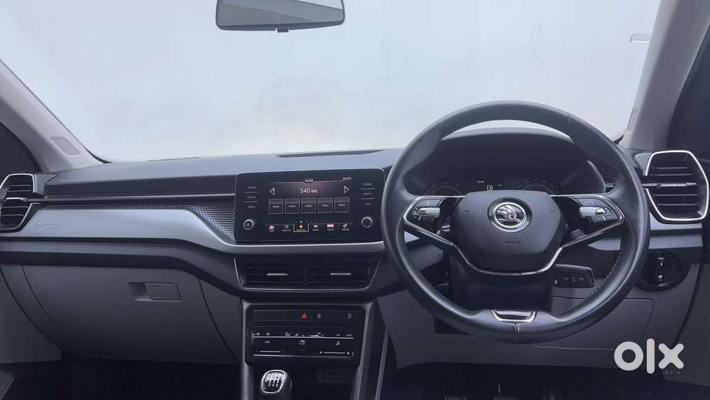 Skoda Kushaq Ambition 1.0l Tsi Mt, 2023, Petrol