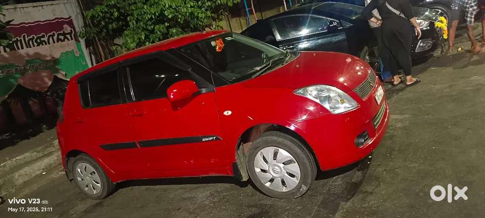 Maruti Swift Ddis Vdi 2005 Petrol