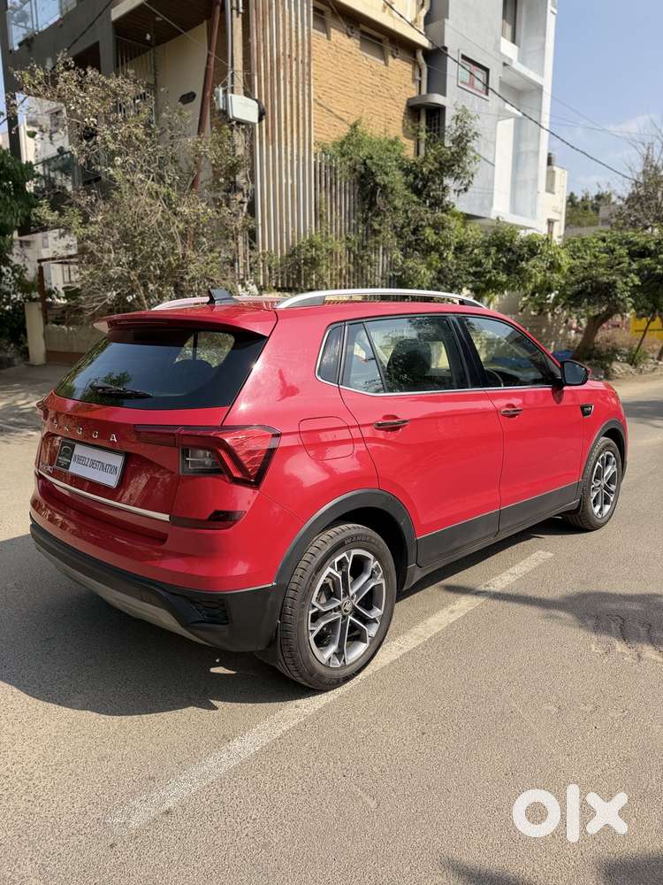 Skoda Kushaq 1.0 Tsi Style, 2022, Petrol