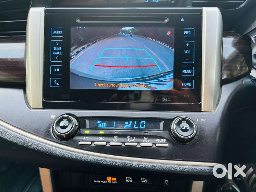 Toyota Innova Crysta