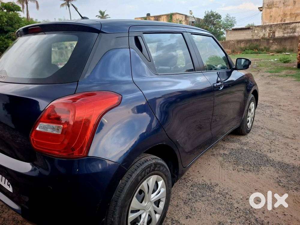 Maruti Suzuki Swift Vxi + Manual, 2018, Petrol
