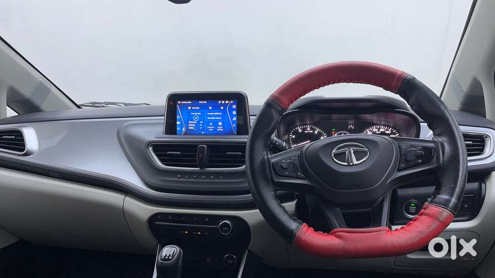 Tata Altroz Xz, 2022, Petrol