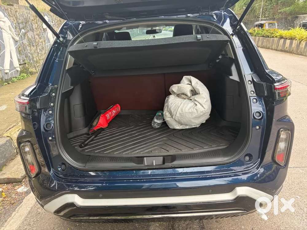 Maruti Suzuki Grand Vitara 1.5 Delta Smart Hybrid At, 2024, Petrol