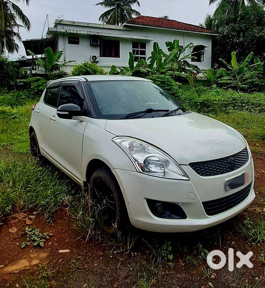 Maruti Suzuki Swift Zxi, 2014, Petrol