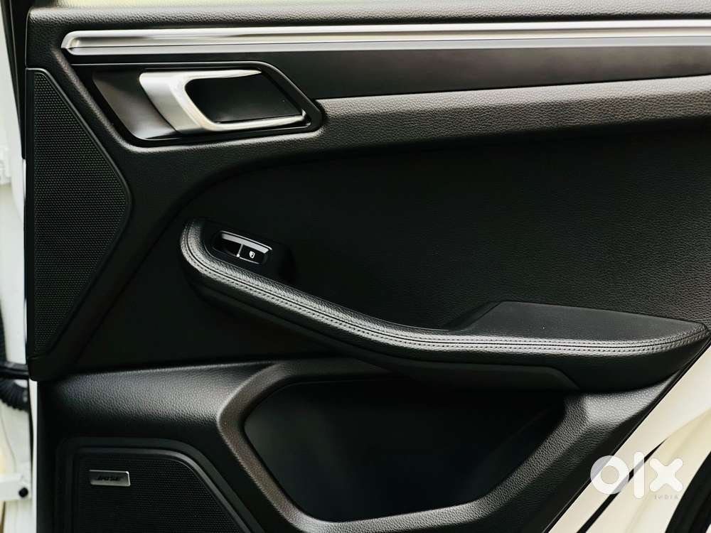 Porsche Macan Turbo, 2017, Petrol