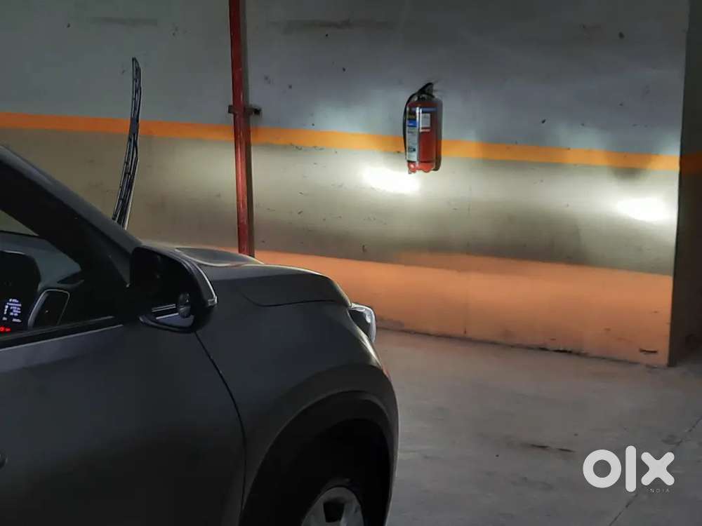 Kia Sonet 1.5  Diesel Htk + Mt 39000 Km