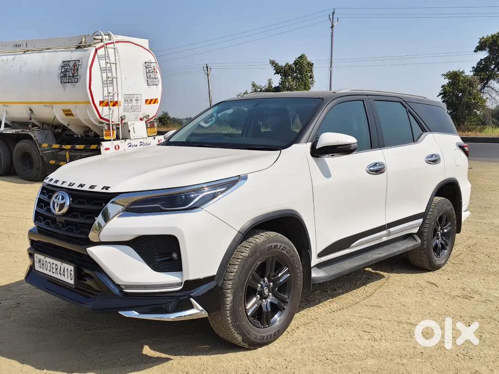 Toyota Fortuner 2025 Diesel Well Maintained