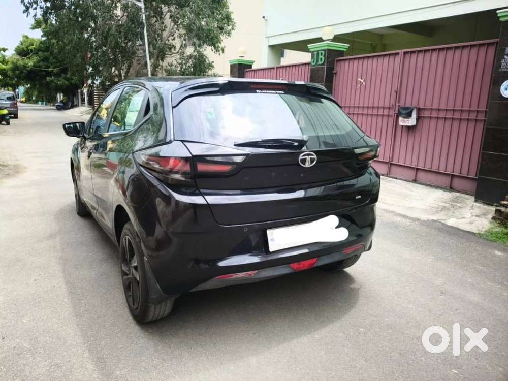Tata Altroz 1.2 Xz Plus Dark Edition, 2022, Petrol