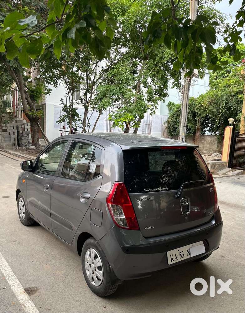 Hyundai I10 Sportz At, 2010, Petrol