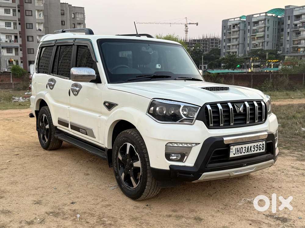 Mahindra Scorpio Classic 2.2 S 11 Mt 7 Str, 2023, Diesel