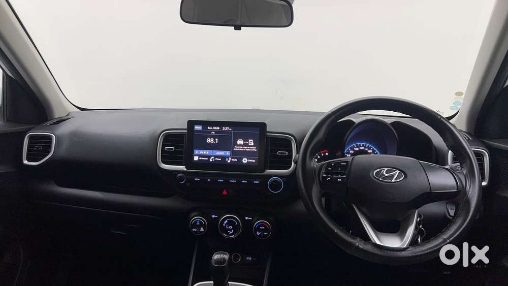 Hyundai Venue 1.2 S Plus, 2022, Petrol