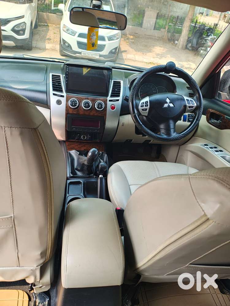 Mitsubishi Pajero Sport 2.5 Manual, 2012, Diesel