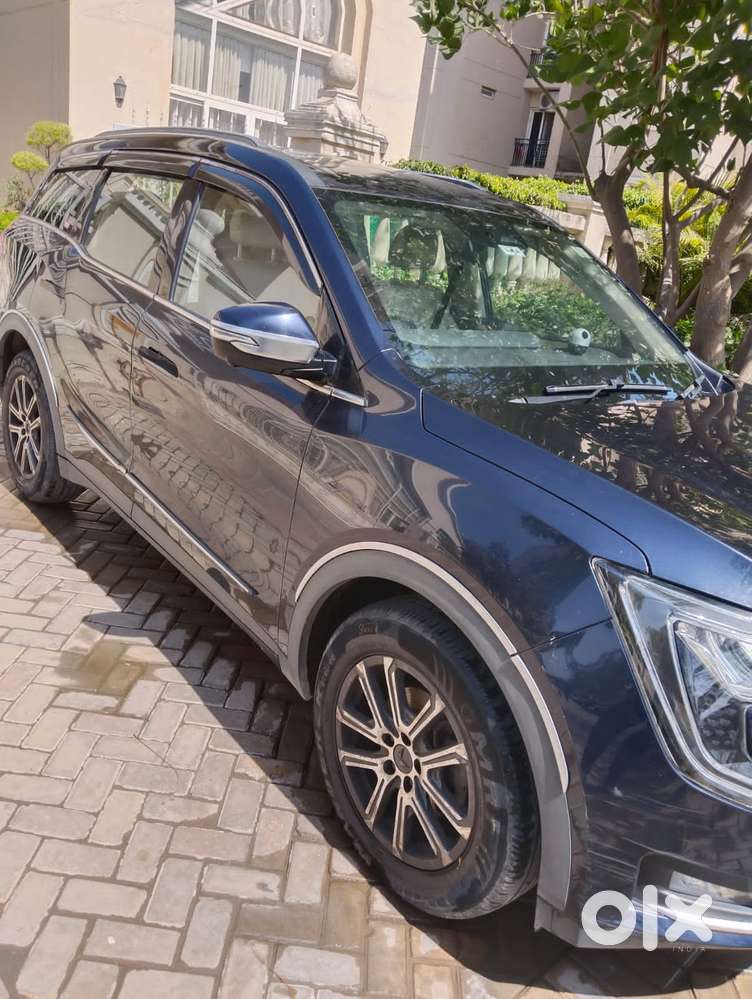 Mahindra Xuv700 2.0 Ax 7 Petrol At Luxury Pack Str, 2022, Petrol