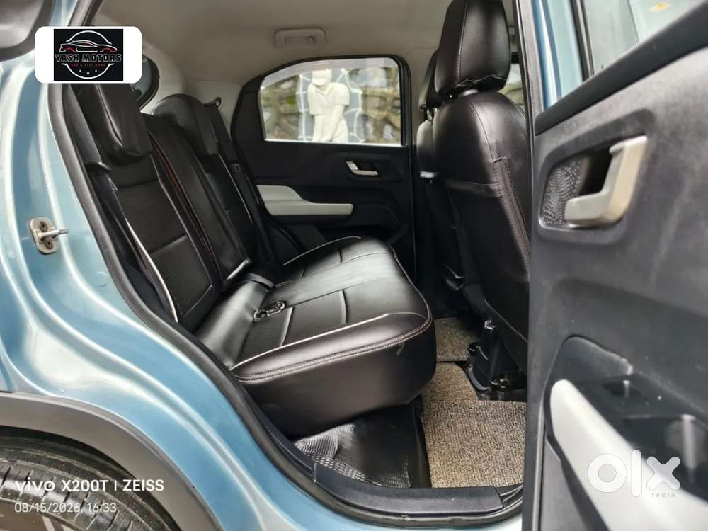 Tata Punch 1.2 Revotron Creative Amt Dual Tone, 2023, Petrol