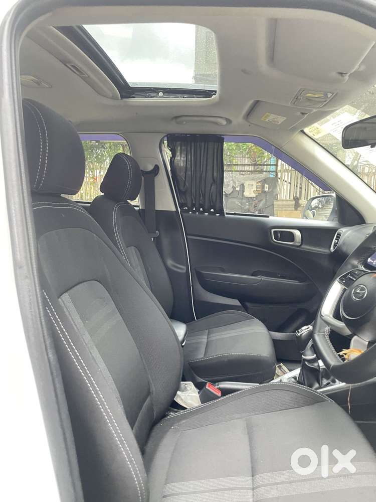 Hyundai Venue Sx (o) Mt 1.5 Diesel, 2022, Diesel